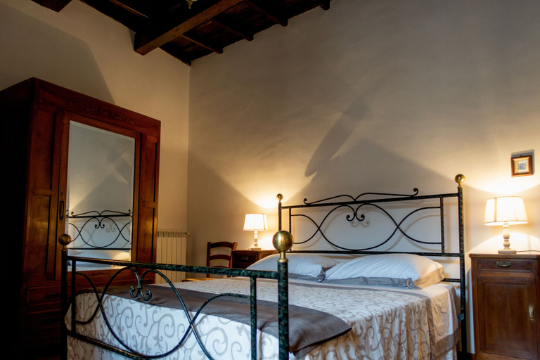 Bedroom 3, Aurora Medieval House, Latina