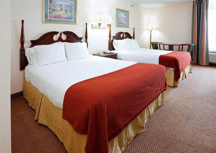 Bedroom 2, Red Roof Inn PLUS+ Henderson, Vance