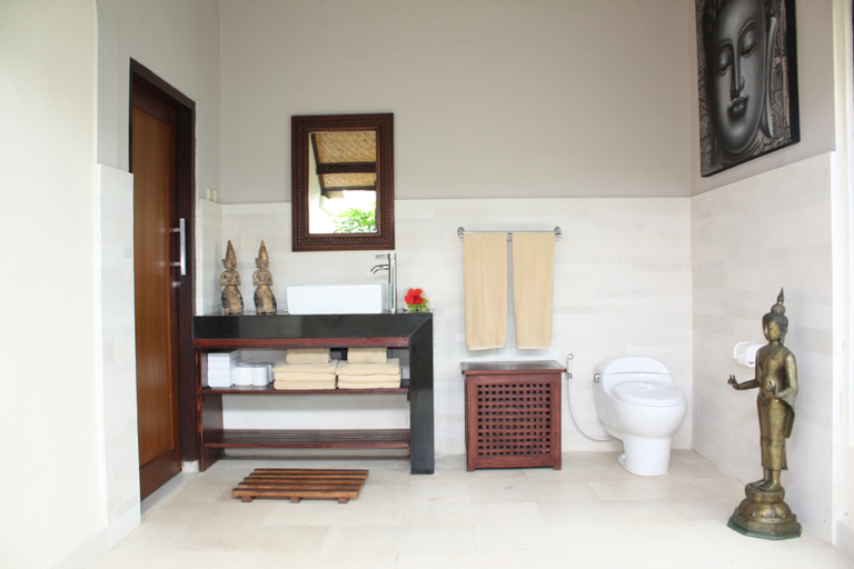 Bathroom 6