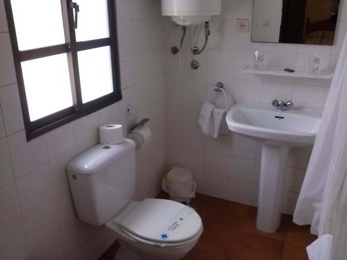 Bathroom 4, La Molinera Bungalows, Cádiz
