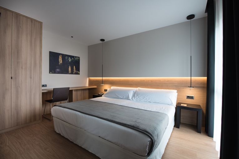 Bedroom 4, Hotel Terradets, Lleida