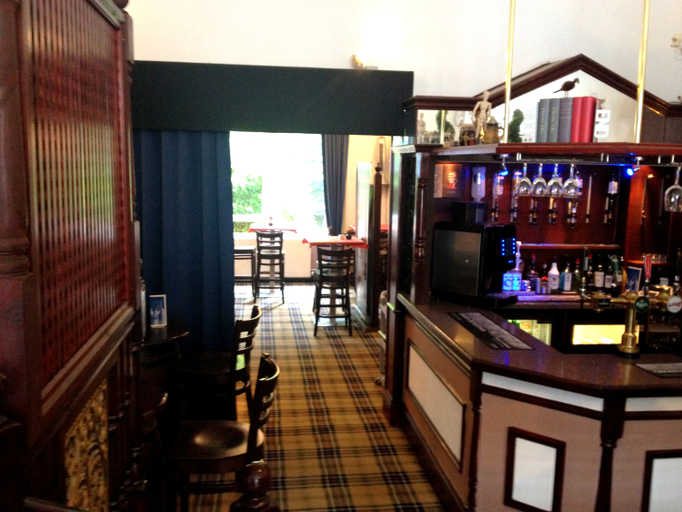 Food & Drinks, Piries Hotel, Edinburgh
