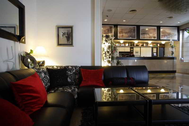 Public Area, Hotel Biokovo, Makarska