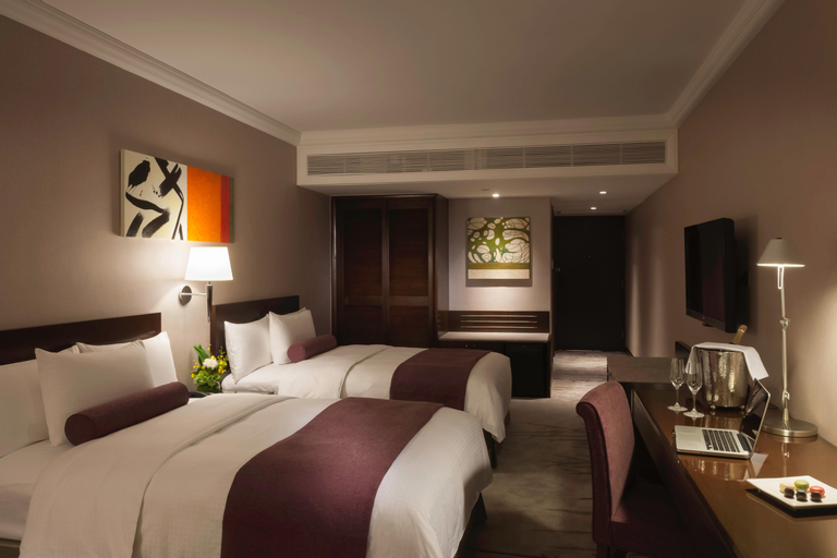 Bedroom 21