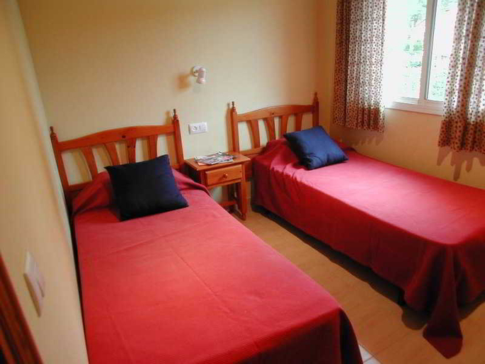 Bedroom 3, Club Torre Vella, Girona