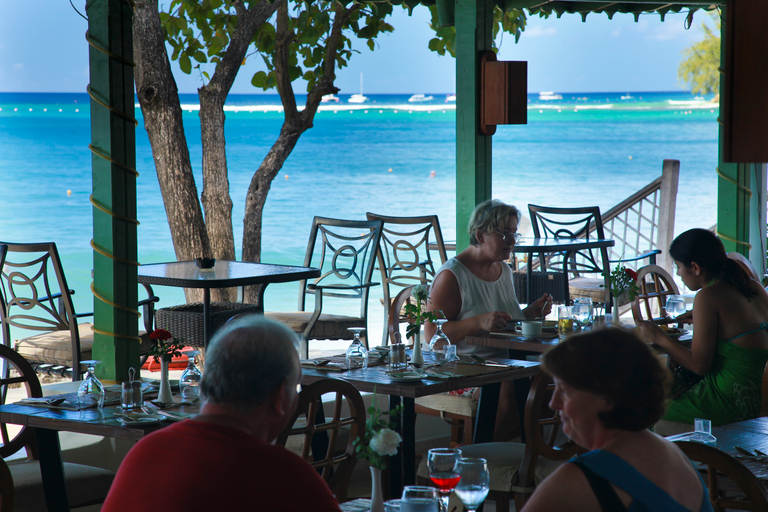 Food & Drinks 5, Mango Bay Beach Resort