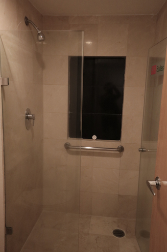 Bathroom 4, Suites PF, Mexico City