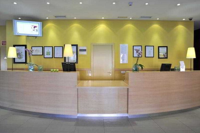 Public Area 2, Travelodge Madrid Alcala de Henares, Madrid