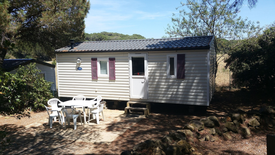 Exterior & Views 2, Ushuaïa Villages Camping Figurotta, Aude