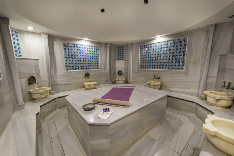 Bathroom 5, Seminal Hotel, Beyoğlu