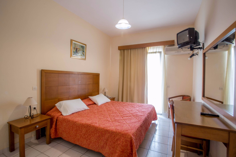 Bedroom 3, Popi Star, Ionian Islands