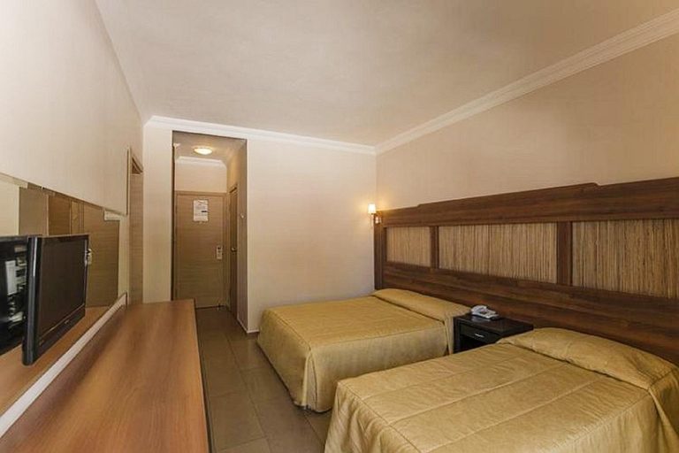 Bedroom 3, Club Munamar Beach Resort, Marmaris