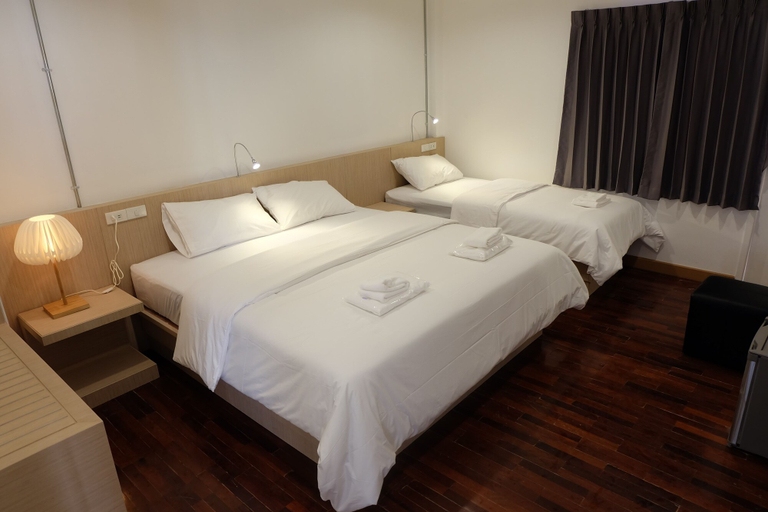 Bedroom 4, F Plus F Hostel, Muang Chiang Mai