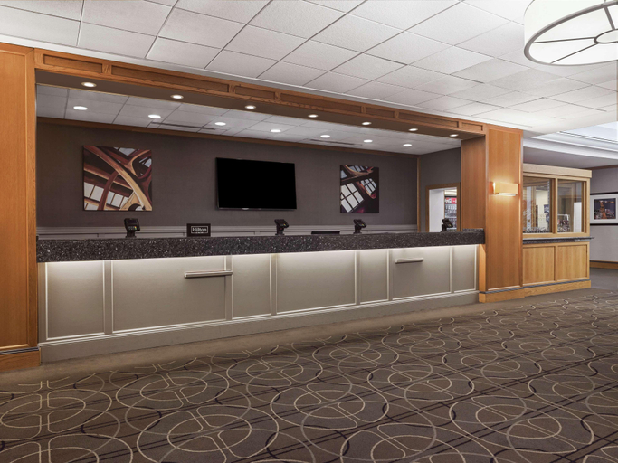 Public Area 4, DoubleTree by Hilton Newark Penn Station, Newark