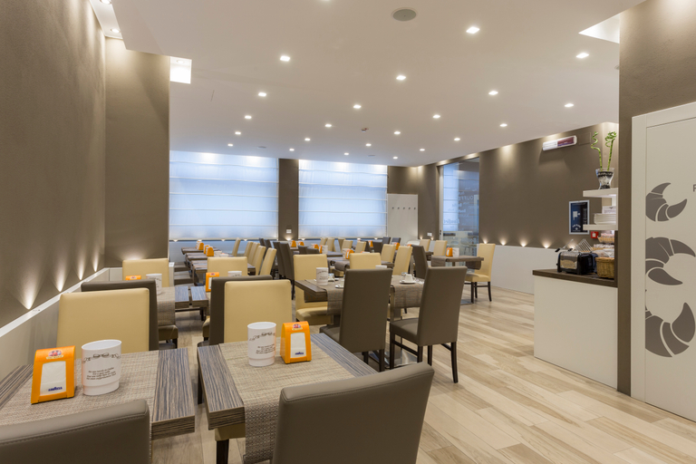 Food & Drinks 5, Mistral, Milano