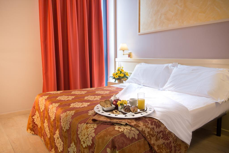 Bedroom 3, Euro Hotel, Pisa