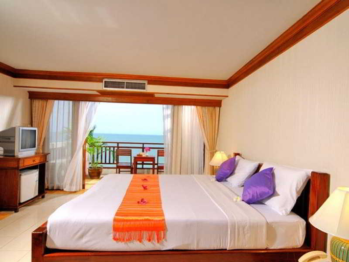 Bedroom 2, Royal Phala Cliff Beach Resort and Spa Rayong, Ban Chang