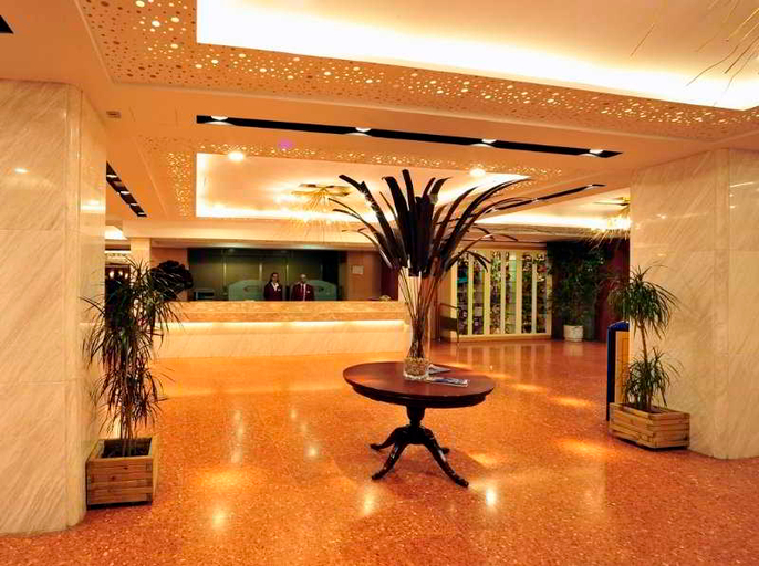 Public Area 3, Hotel Samba, Girona