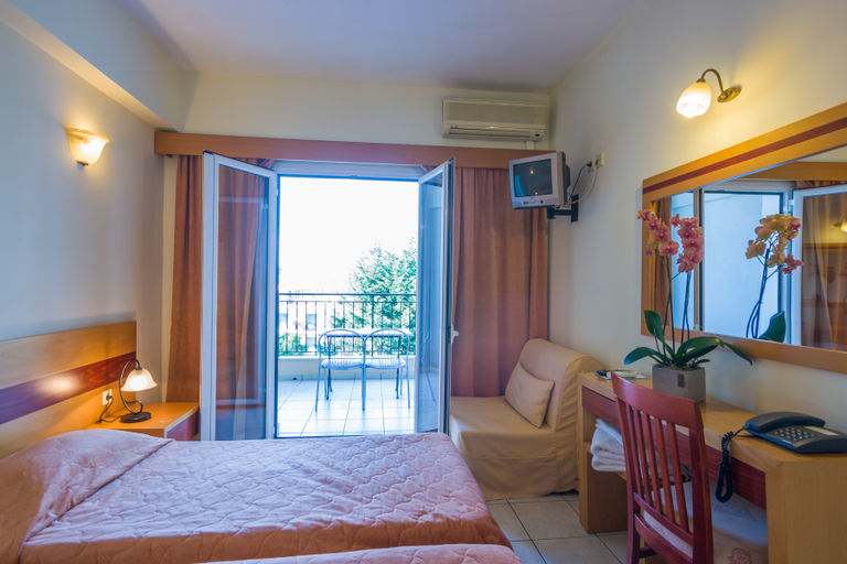 Bedroom, Hellinis Hotel, Ionian Islands