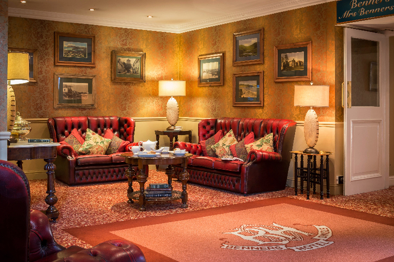Public Area 3, Dingle Benners Hotel