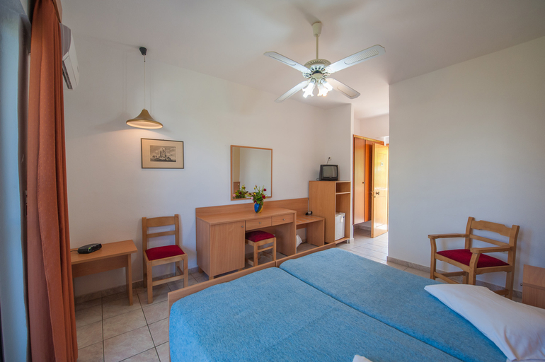 Bedroom 3, Pyli Bay, South Aegean