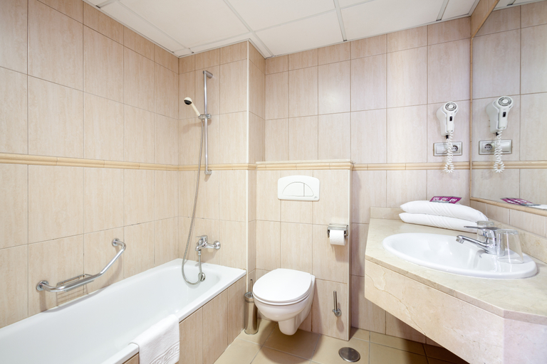 Bathroom, Chatur Costa Caleta, Las Palmas
