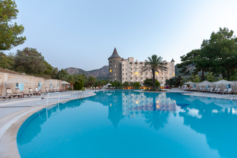 Sport & Beauty 2, X Life Hotel +15, Ortaca