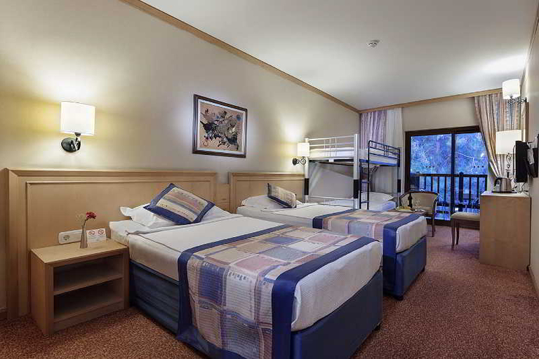 Bedroom 3, Alba Resort Hotel, Manavgat