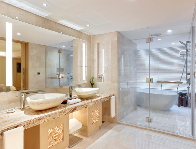 Bathroom 20