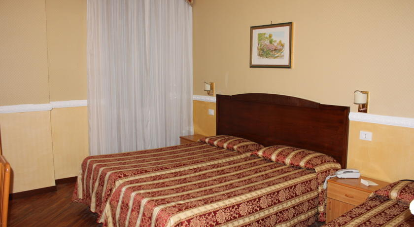 Bedroom 3, Villa Ariccia, Roma