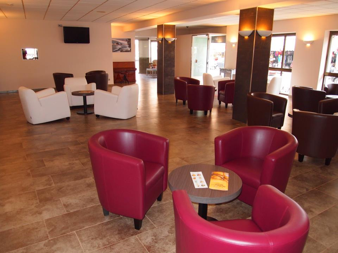 Public Area 3, Stella Maris, Girona
