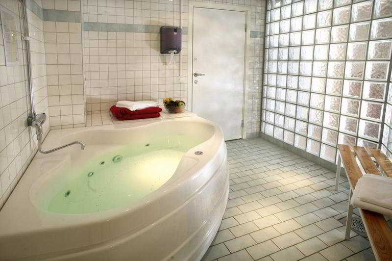 Bathroom, Forenom Aparthotel Stockholm Alvi, Stockholm