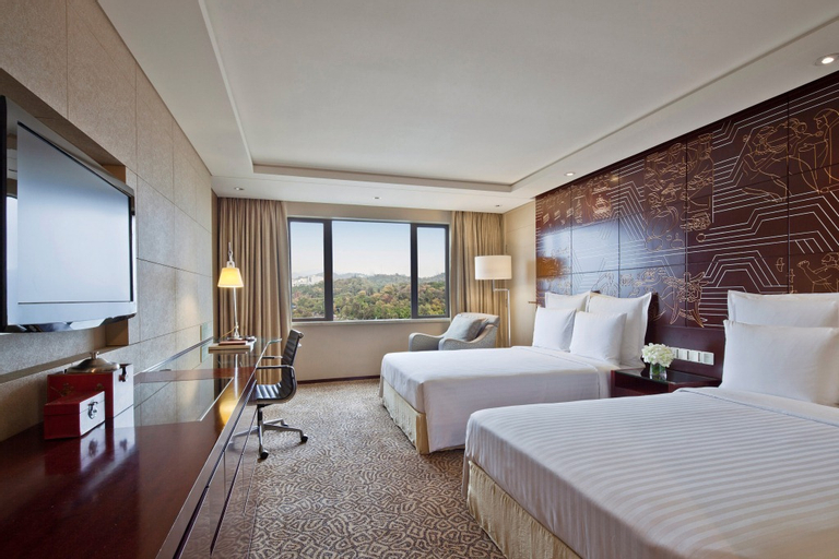 Bedroom 24