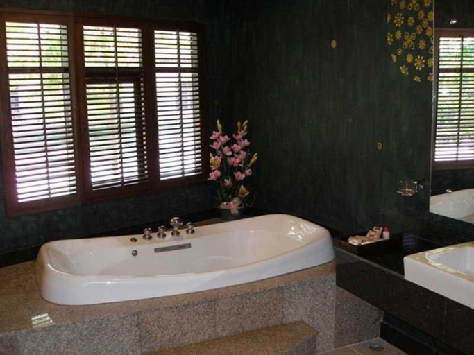 Bathroom 4, Siam Society Hotel & Resort, Bang Kapi