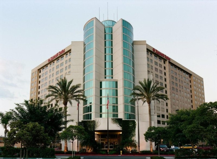 Exterior & Views 1, Anaheim Marriott Suites, Orange