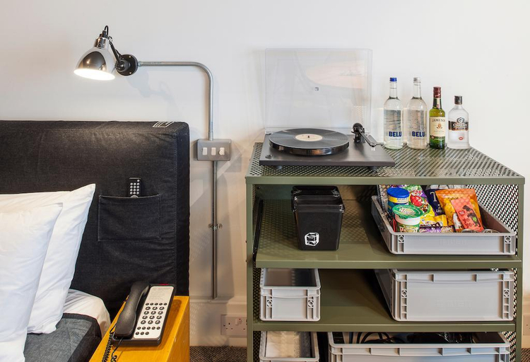 Bedroom 3, ONE HUNDRED SHOREDITCH, London
