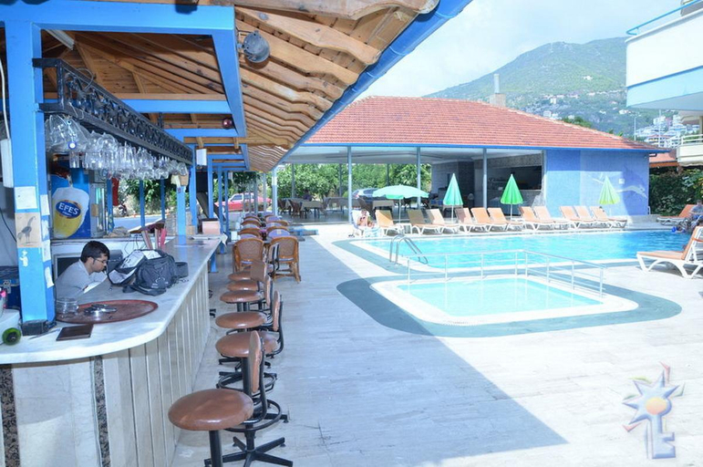 Others 4, Anahtar Apart, Alanya