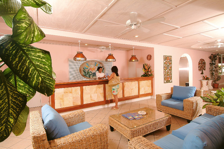 Public Area, Butterfly Beach Hotel