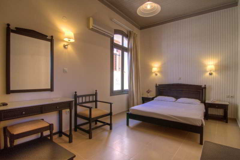Bedroom 2, Pallazzo Fortezza, Crete