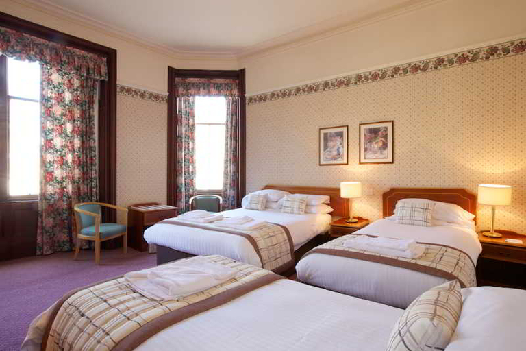 Bedroom 3, Muthu Royal Thurso Hotel, Highland