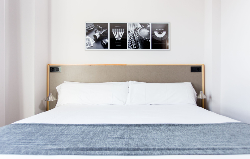 Bedroom 3, Kramer, Valencia