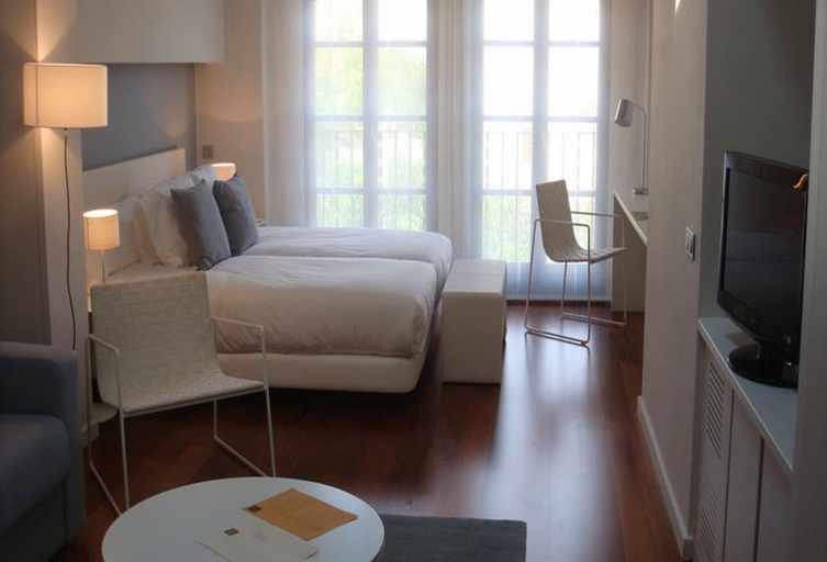 Bedroom 3, Hotel Gran Claustre, restaurante & spa, Tarragona