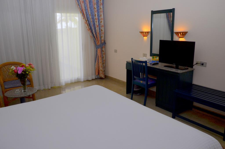 Bedroom 3, Eurotel Palm Beach Resort, Al-Ghurdaqah