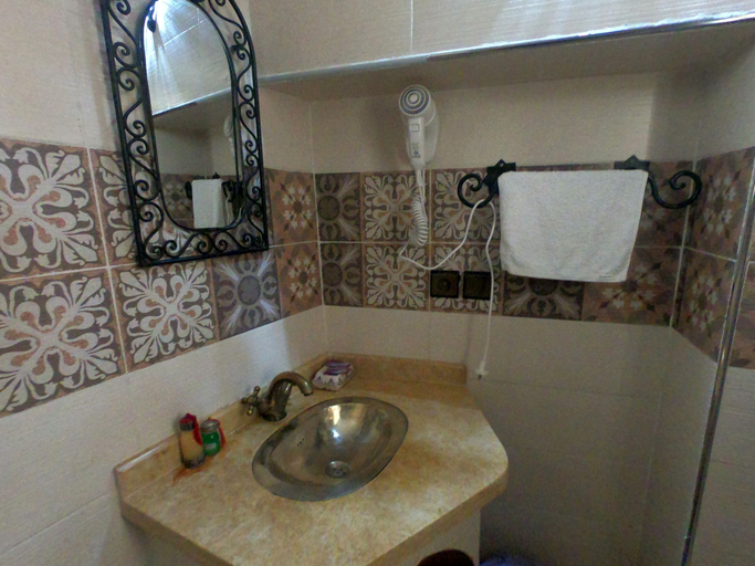 Bathroom 4, dar solaiman, Chefchaouen