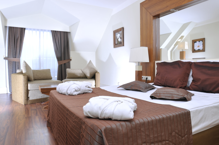 Bedroom 3, Meder Resort Hotel, Kemer