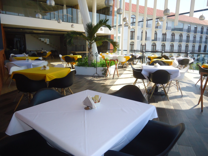 Public Area 4, Caracol Plaza Hotel & Resort, Dist. Pochutla