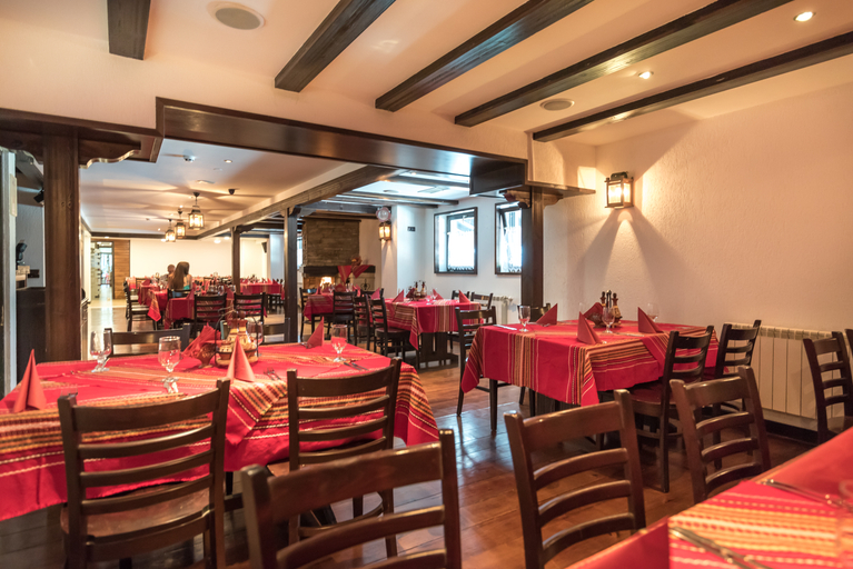 Food & Drinks 5, Lion Borovetz, Samokov