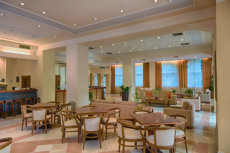 Food & Drinks 4, Hellinis Hotel, Ionian Islands