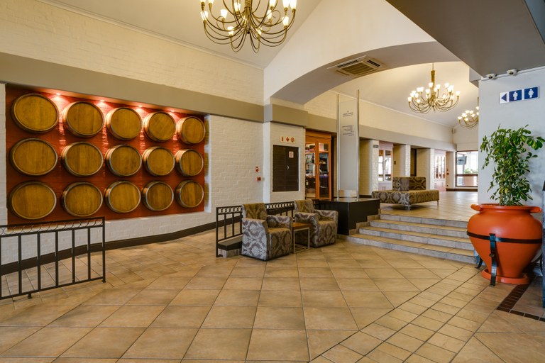 Public Area 4, Protea Hotel by Marriott Dorpshuis & Spa Stellenbosch, Cape Winelands