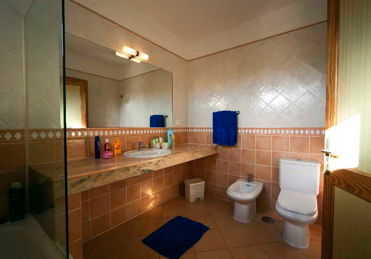Bathroom 4, Maxorata Beach, Las Palmas